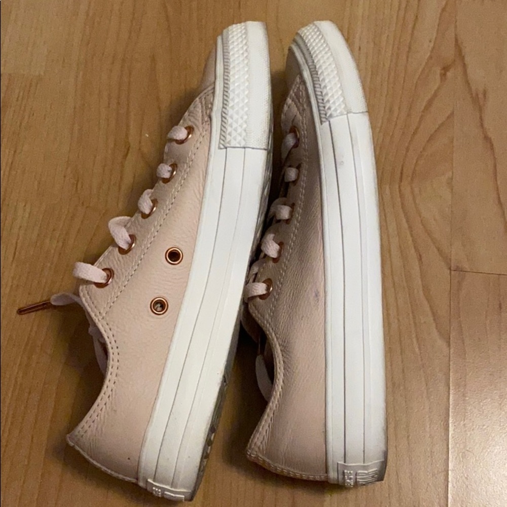 Converse - Picture 8 of 12